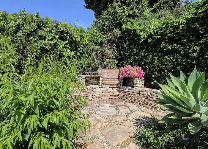 Σπίτι διακοπών Andalusian Near The With Private Pool And Bbq Εστεπόνα